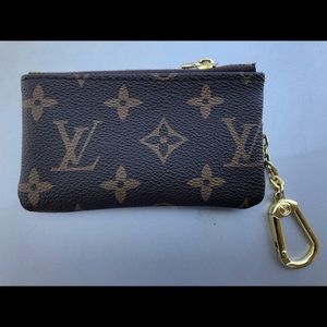 LV coin pouch